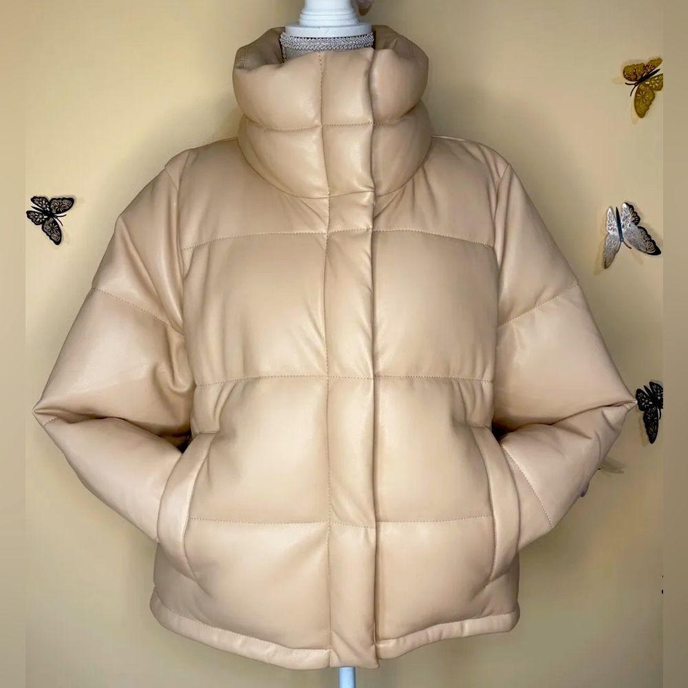 С☀️ New Abercrombie Cafe Au Lait Faux Vegan Leather Coat Jacket Puffer XL ￼Beige